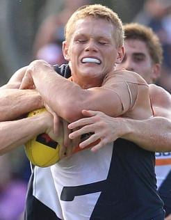 Adam Treloar in action for the Giants - ${keywords}